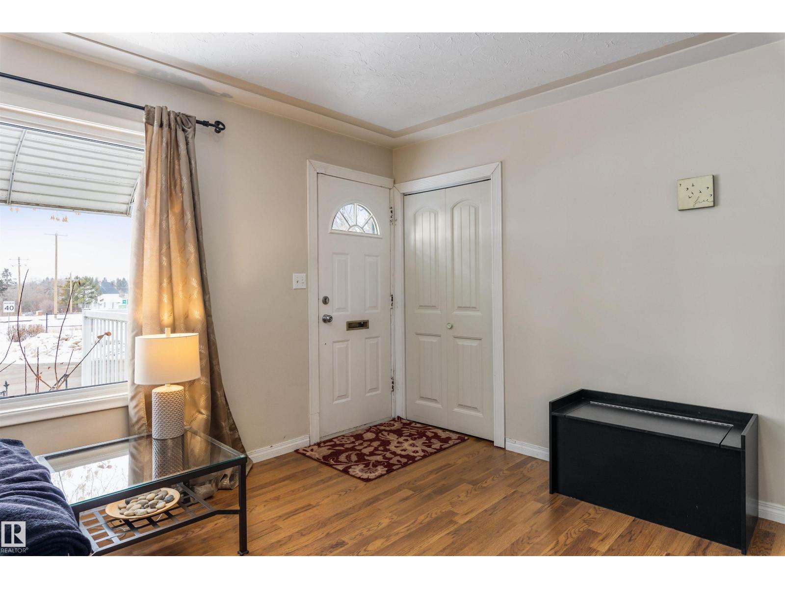 65 MISSION AV, St. Albert