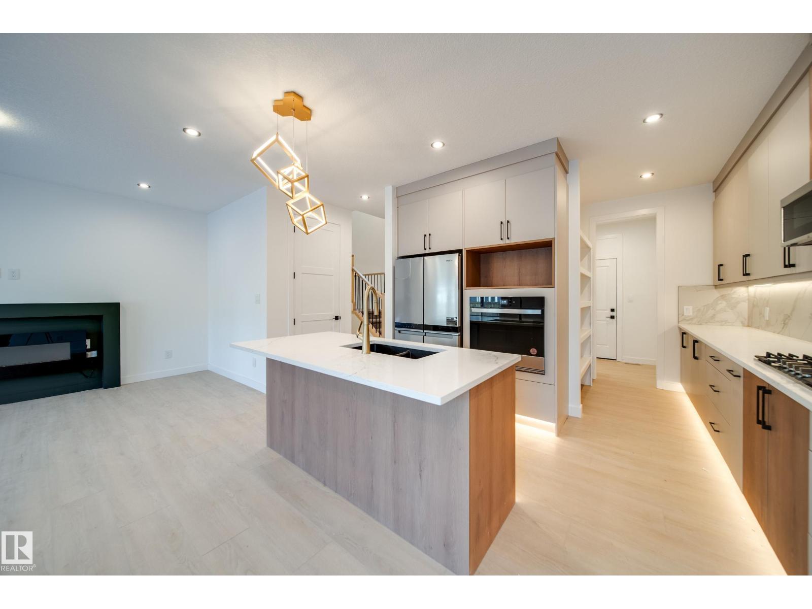 22 BLACKBIRD BN, Fort Saskatchewan