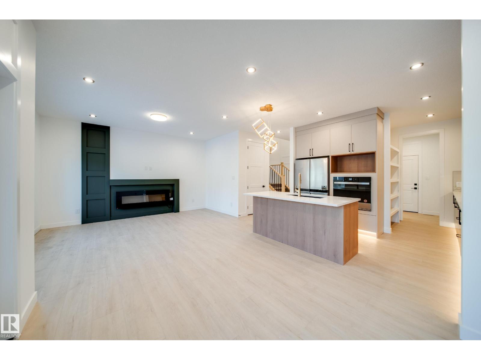 22 BLACKBIRD BN, Fort Saskatchewan