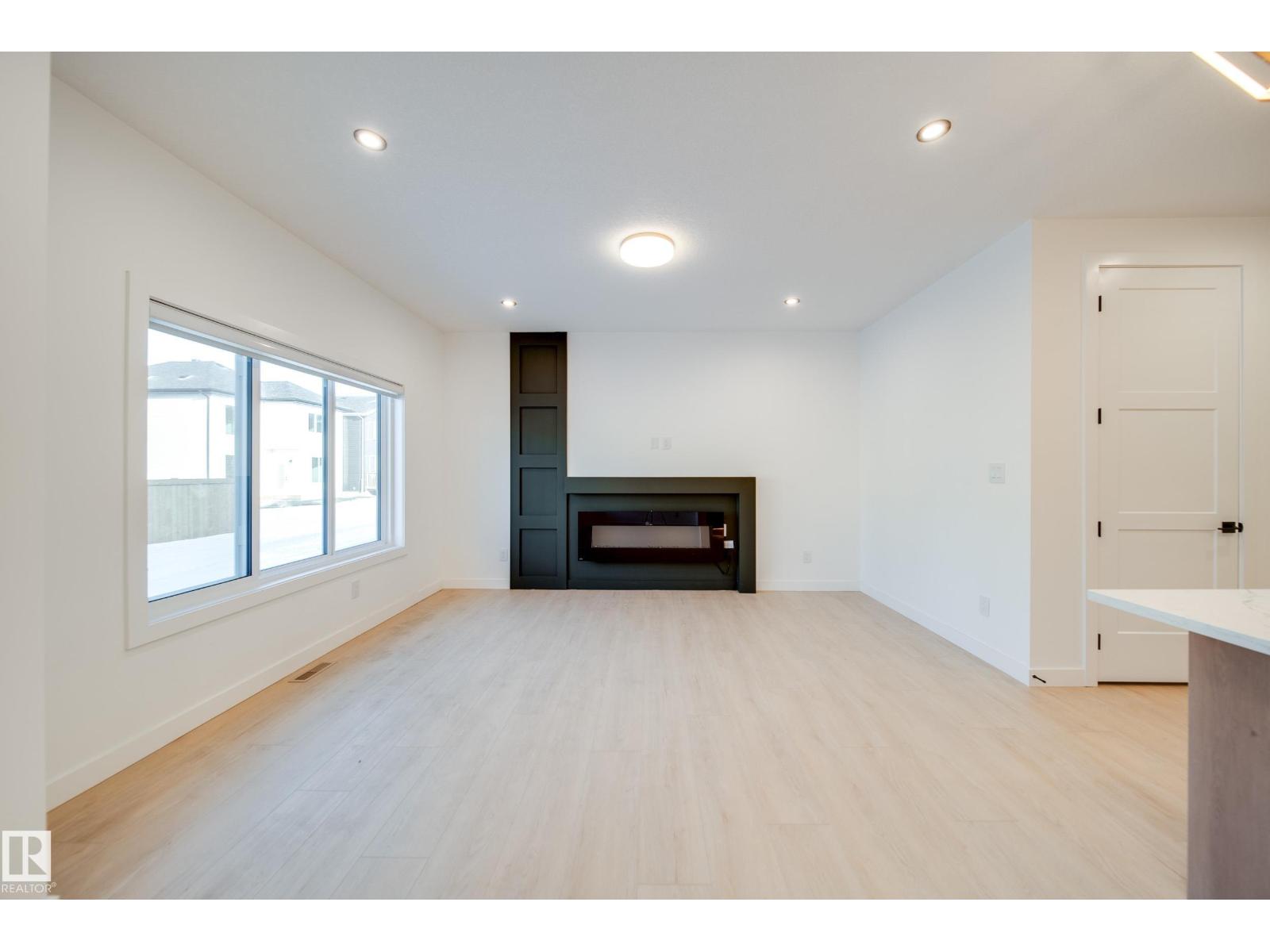 22 BLACKBIRD BN, Fort Saskatchewan