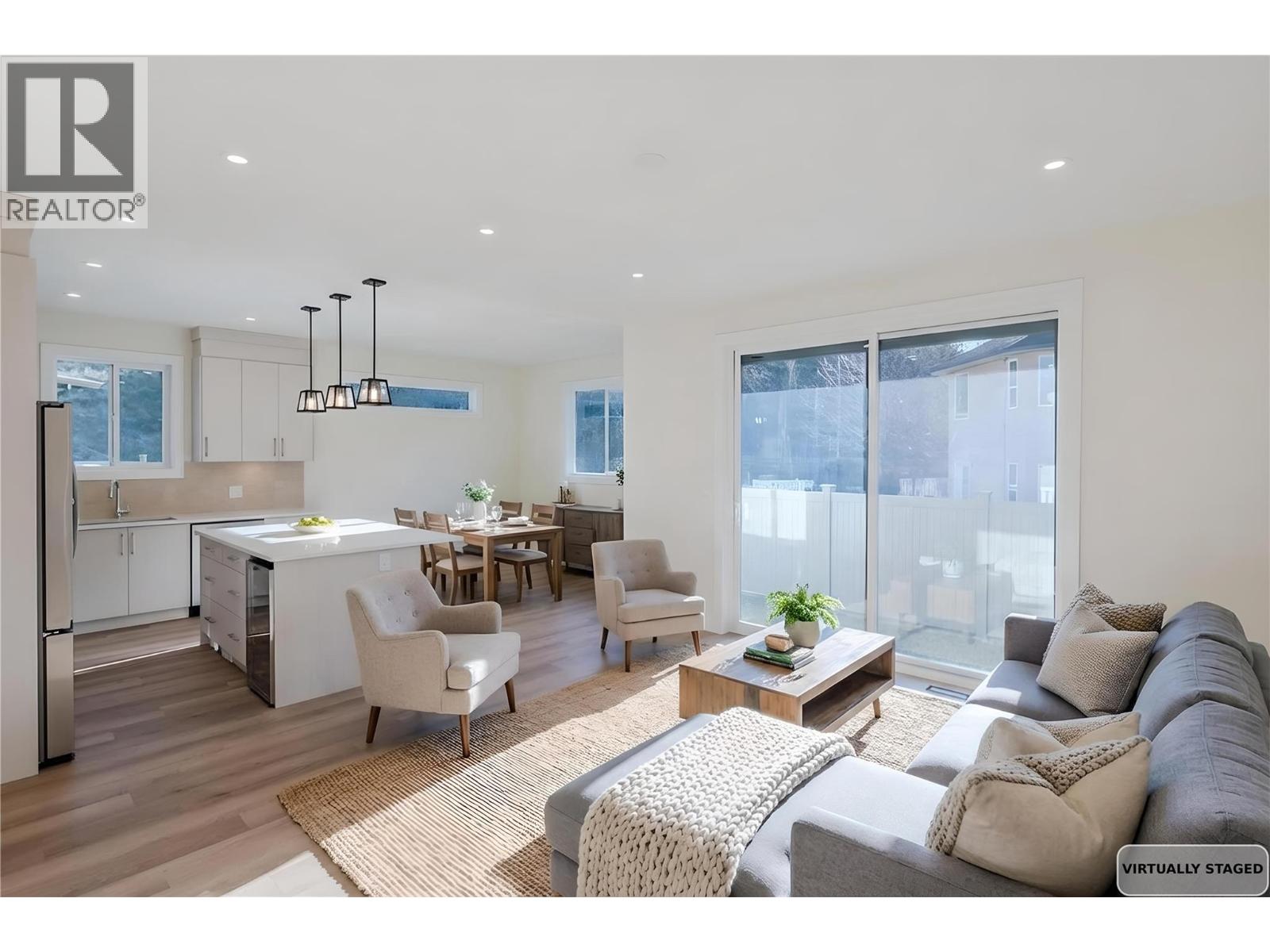 255 Bentgrass Avenue, Oliver