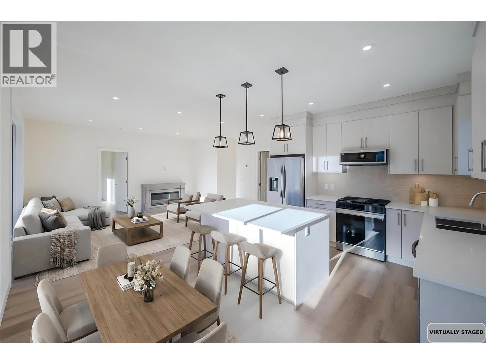 255 Bentgrass Avenue, Oliver