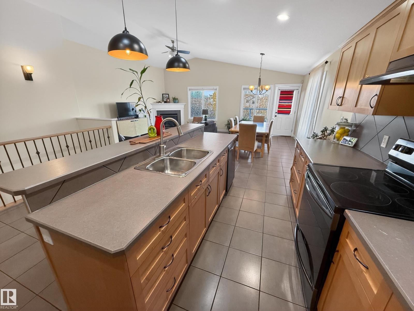 519 WESTERRA BV, Stony Plain