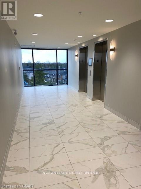 26 LOWES ROAD - Photo 3 of 15, Guelph (Clairfields/Hanlon Business Park), Ontario