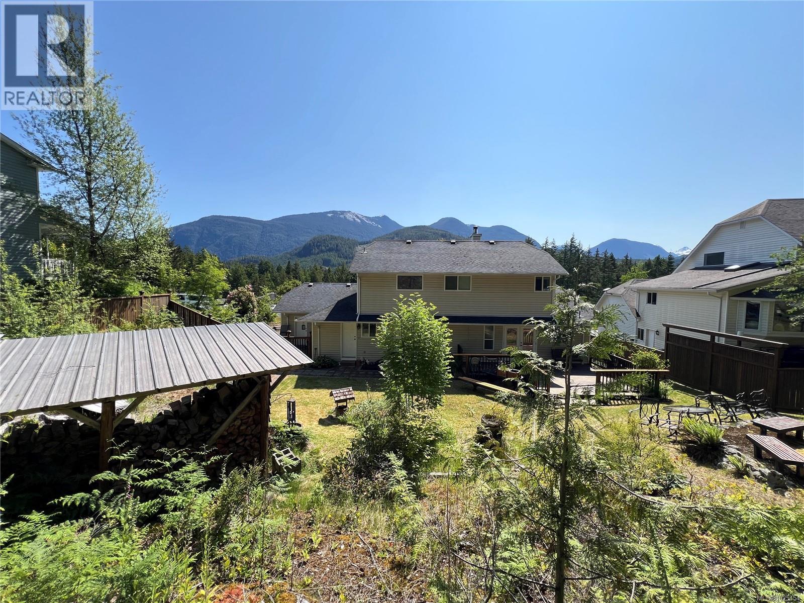 492 CEDAR Cres, Gold River