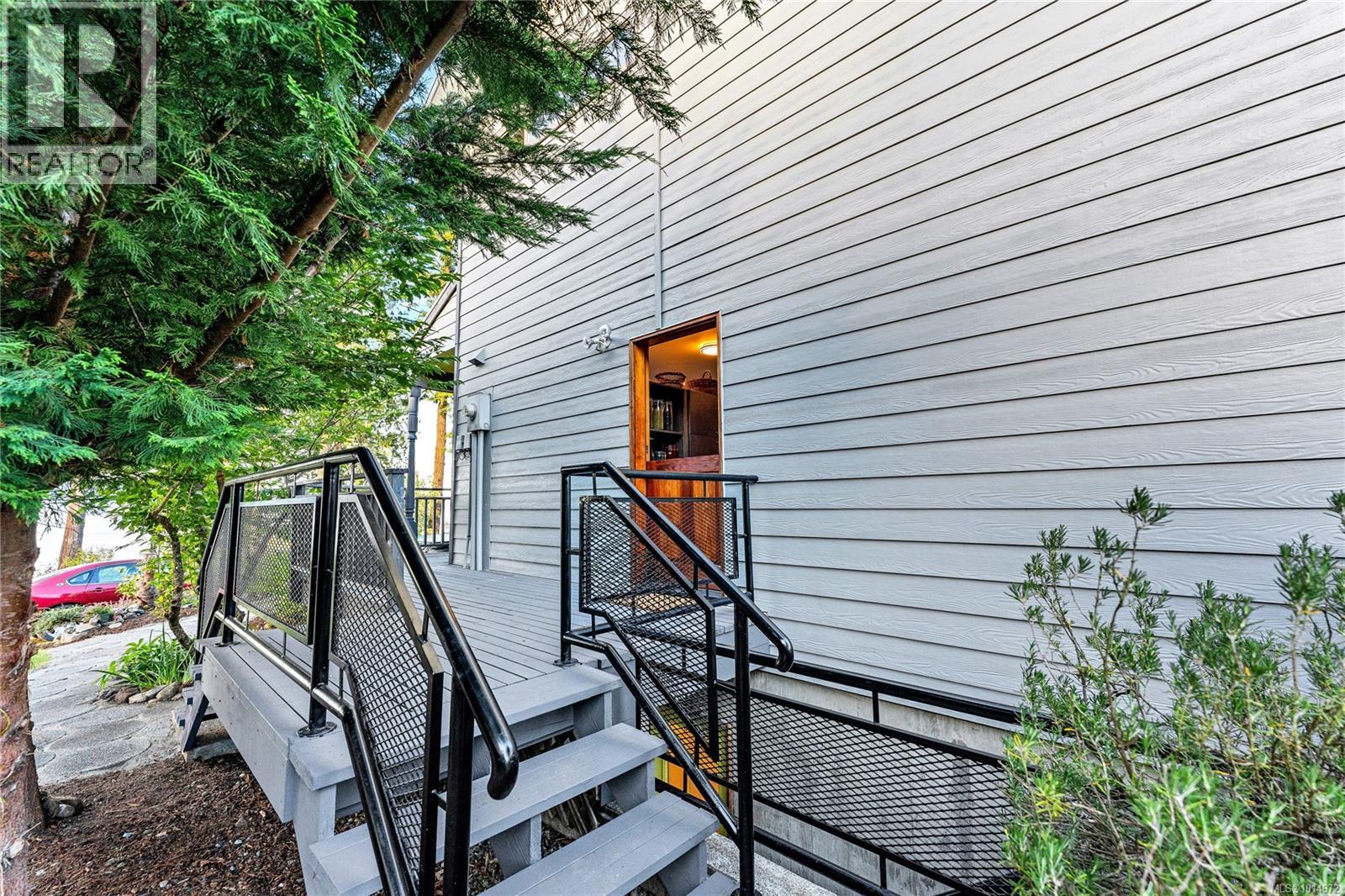  1214 North Beach Road, Salt Spring