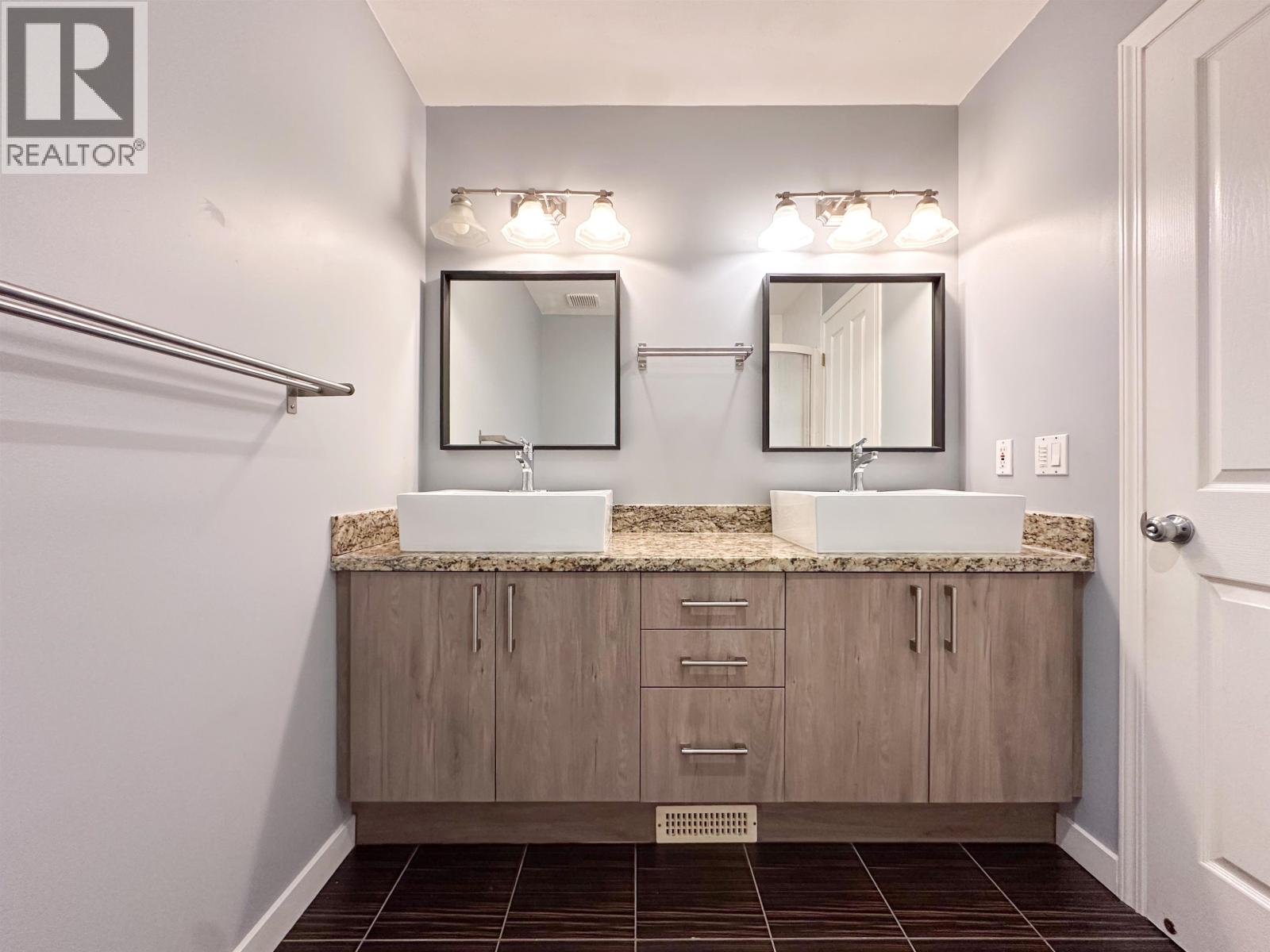 155 3880 WESTMINSTER HIGHWAY, Richmond