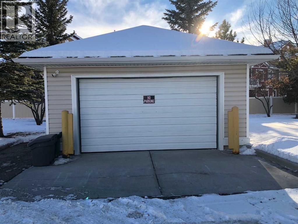 Single Family House for Sale in   Chaparral Ridge Drive SE Chaparral Calgary 