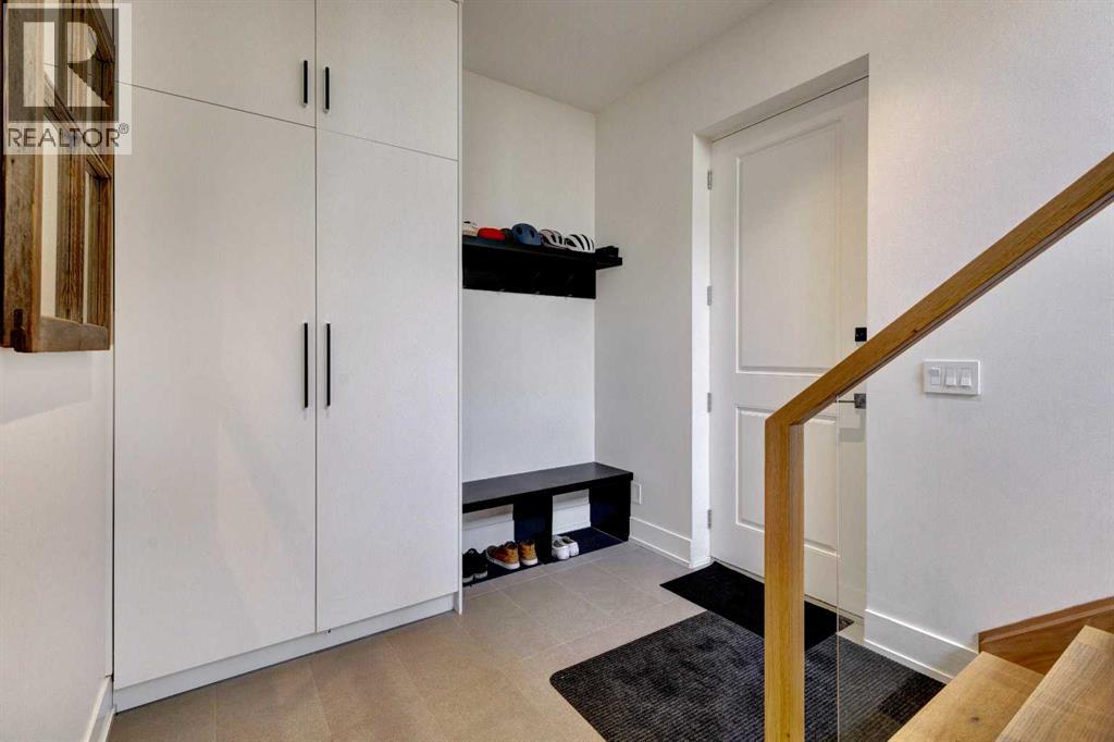 Single Family House for Sale in    Avenue SW South Calgary Calgary 