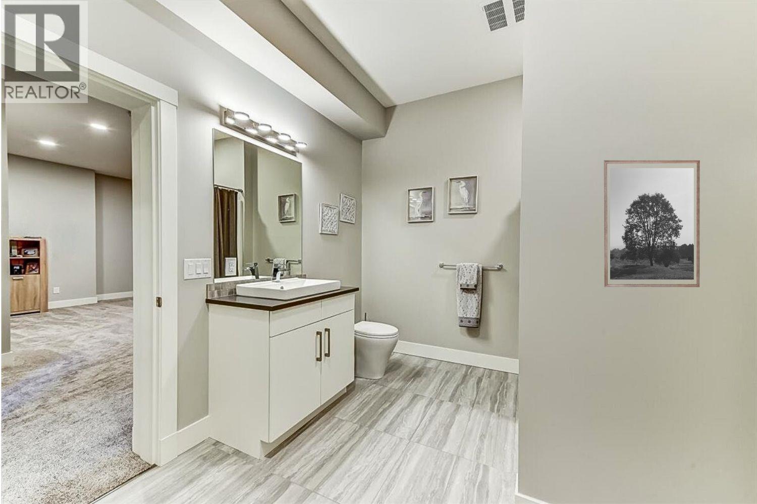 6267 Sundstrom Court Unit# 1, Peachland