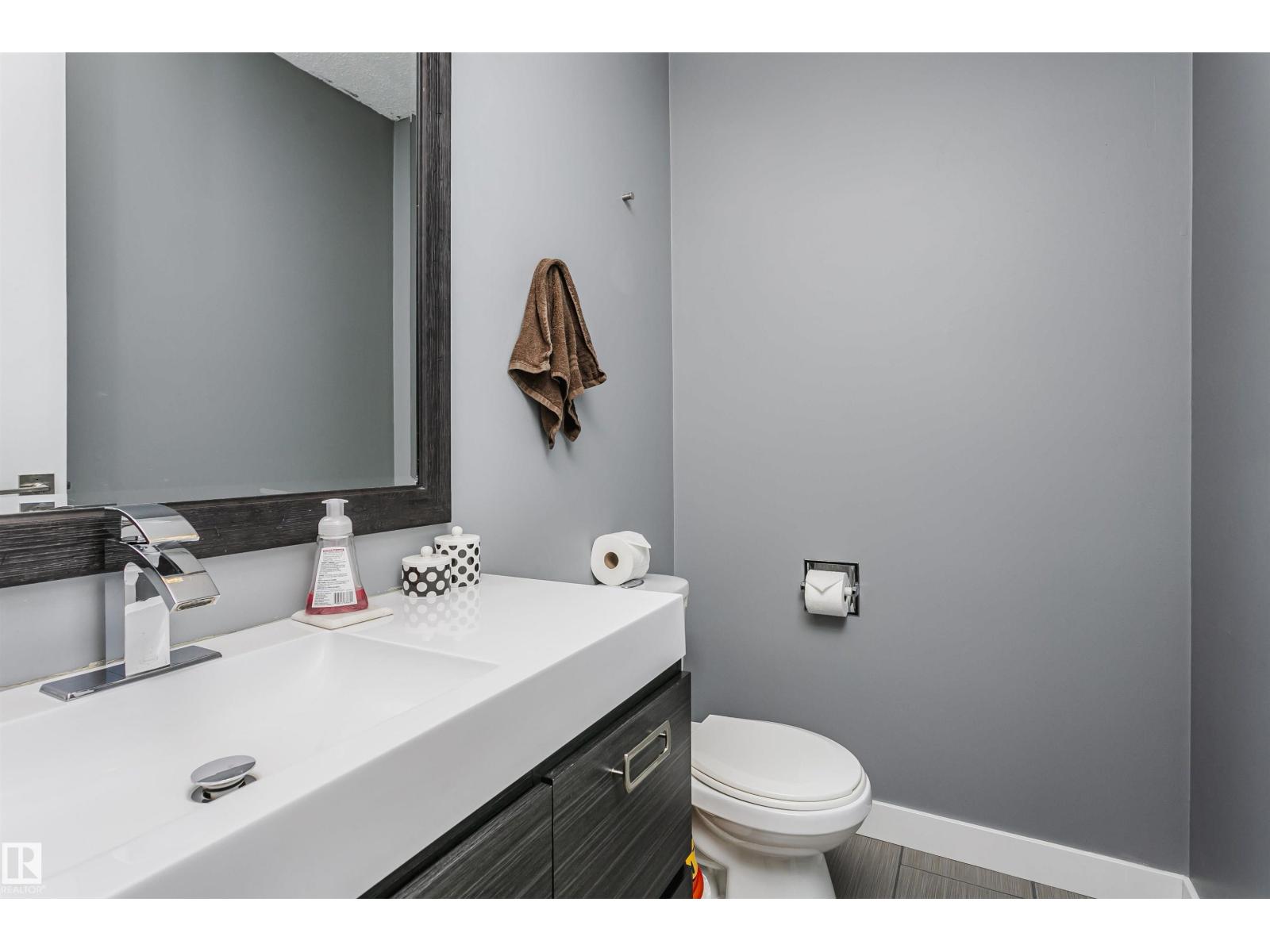 136 Garden RD, St. Albert