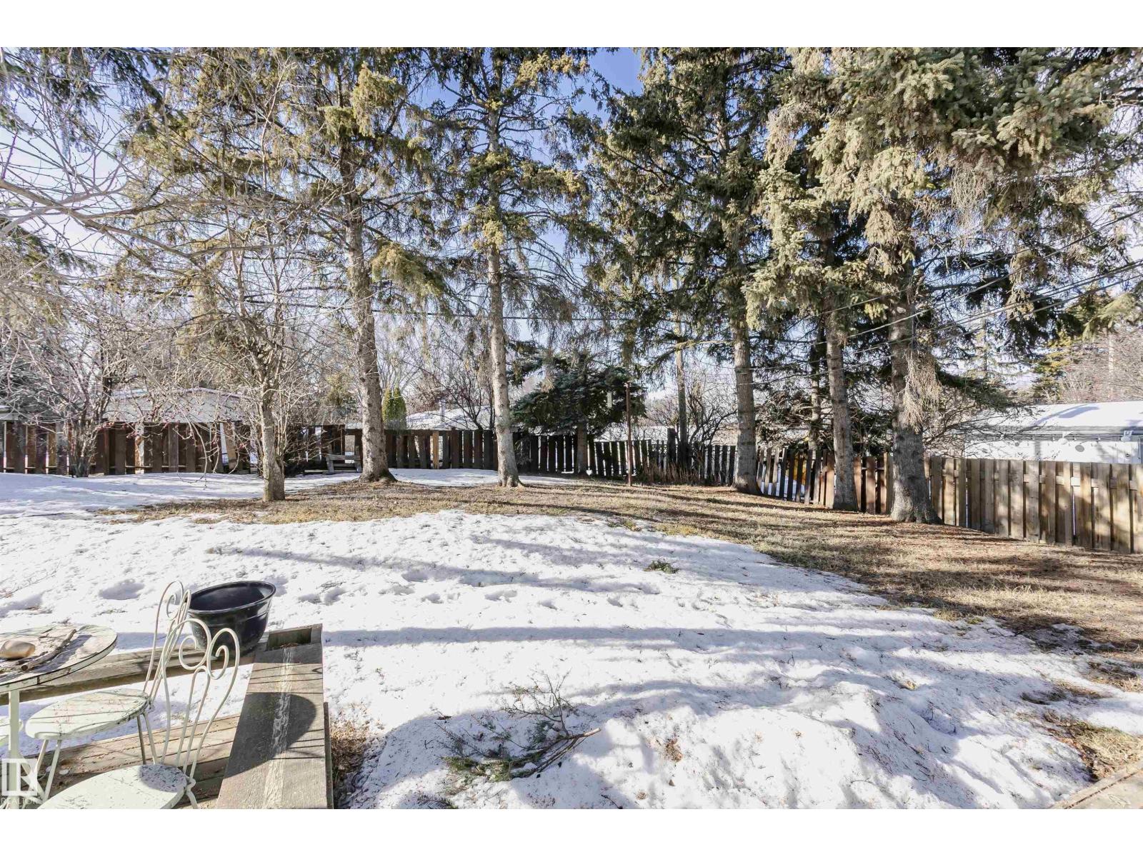 136 Garden RD, St. Albert