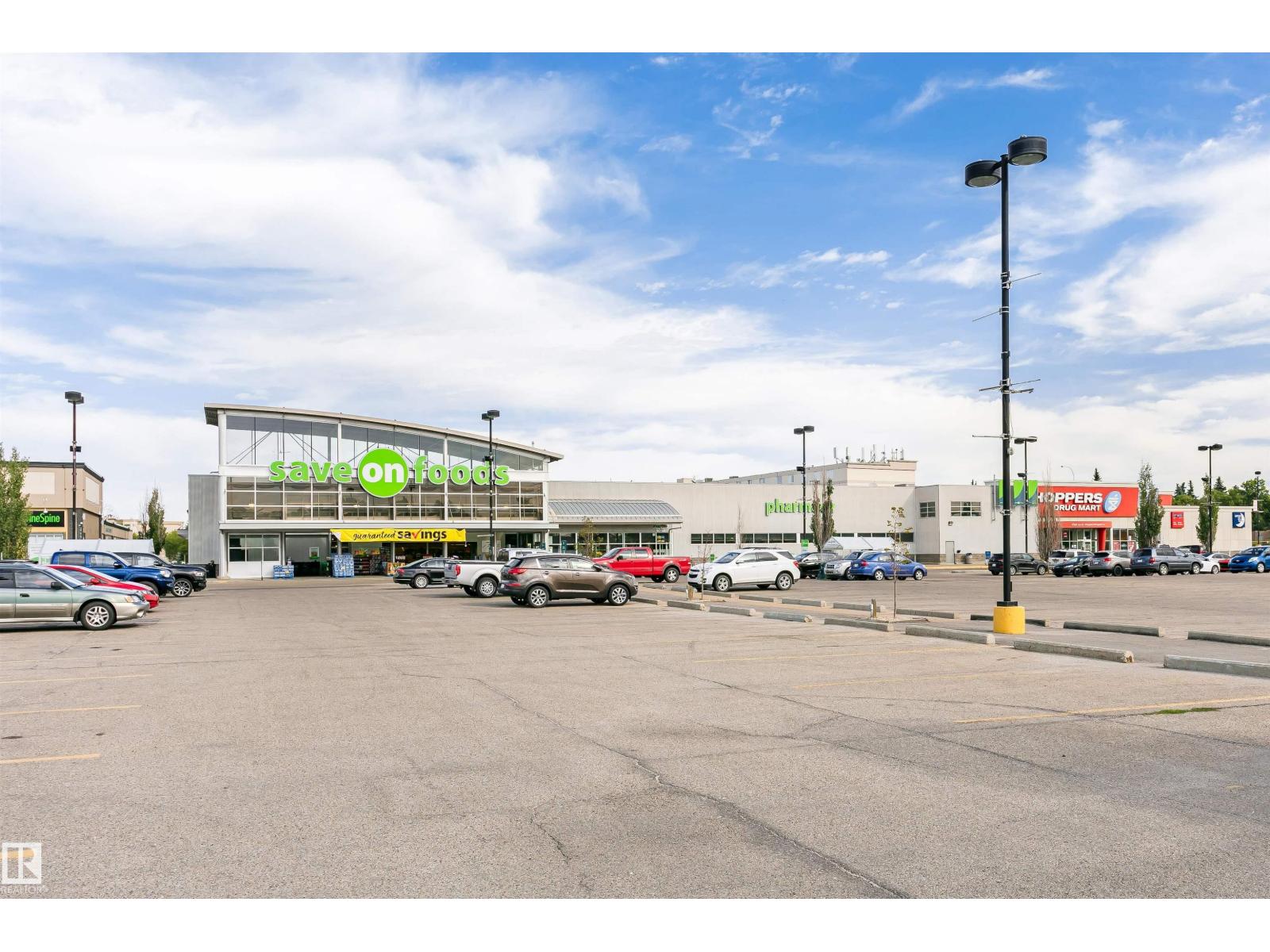 136 Garden RD, St. Albert