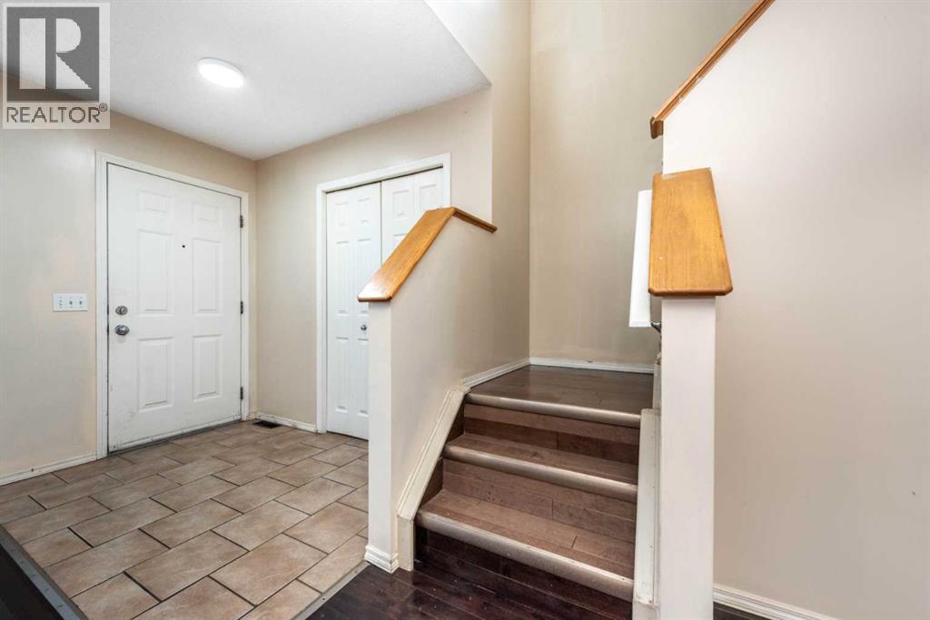 Single Family House for Sale in  TARAWOOD Road NE Taradale Calgary 