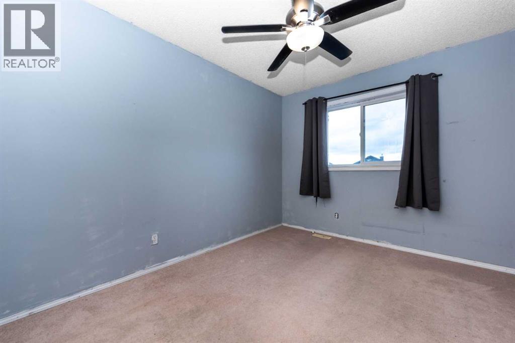 Single Family House for Sale in  TARAWOOD Road NE Taradale Calgary 