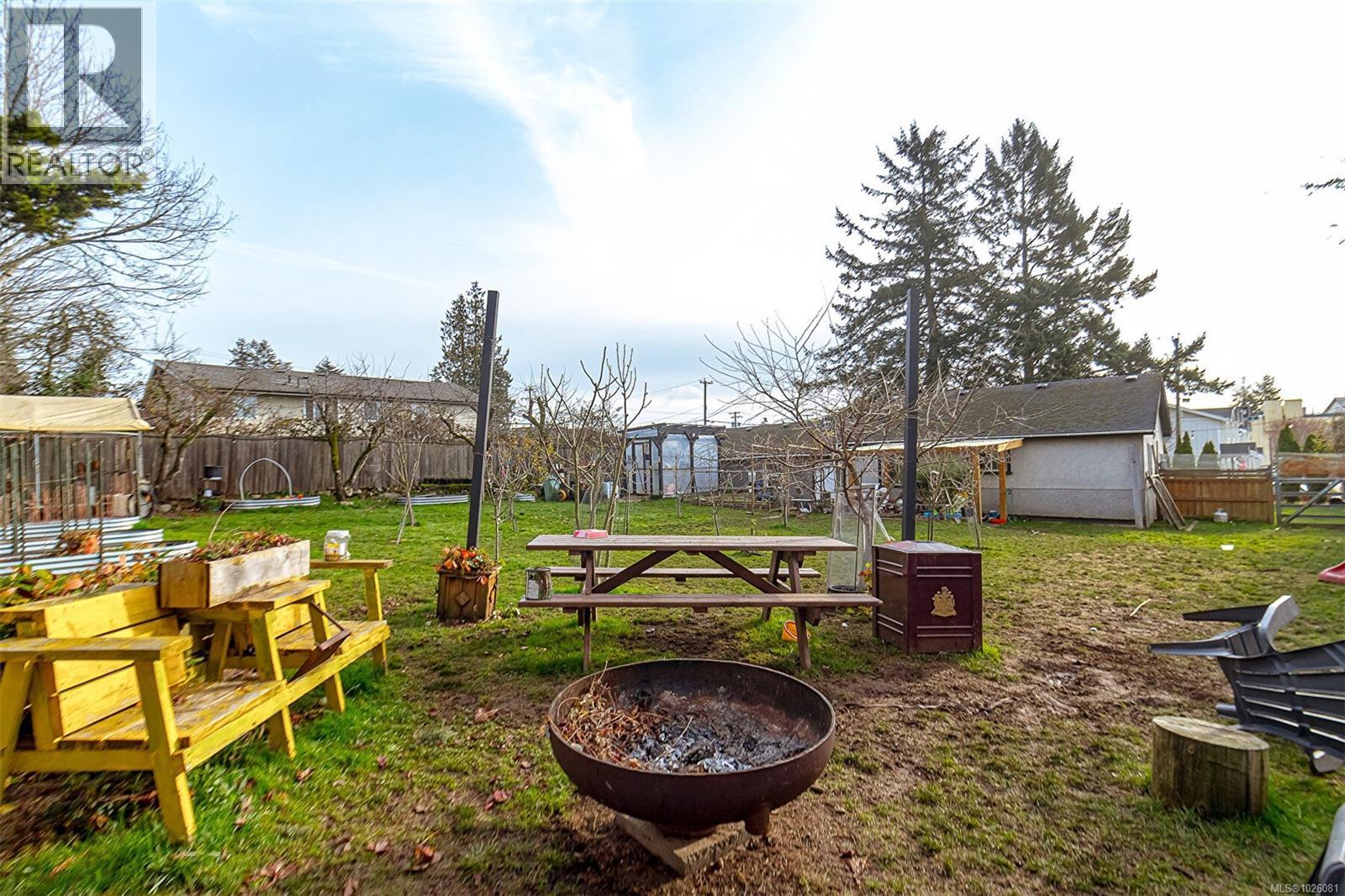 6716 Ayre Rd - 23