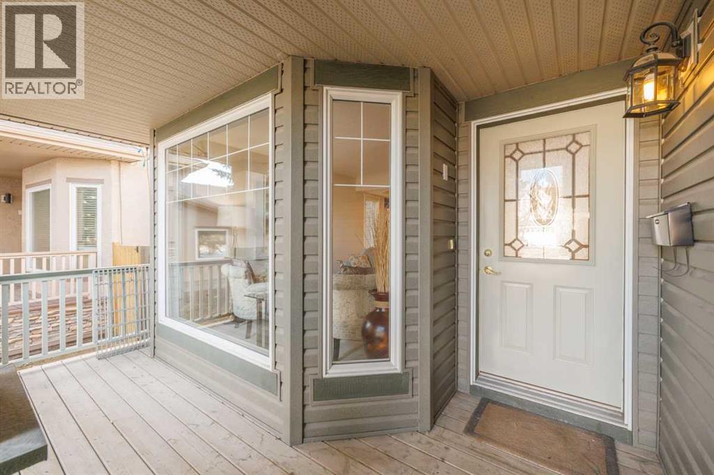 Single Family House for Sale in  Chapala Terrace SE Chaparral Calgary 