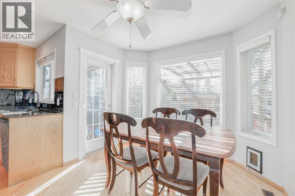 Single Family House for Sale in  Chapala Terrace SE Chaparral Calgary 