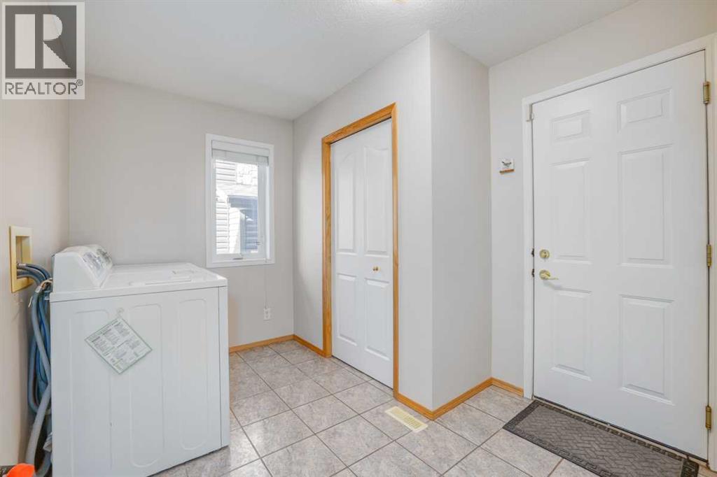 Single Family House for Sale in  Chapala Terrace SE Chaparral Calgary 