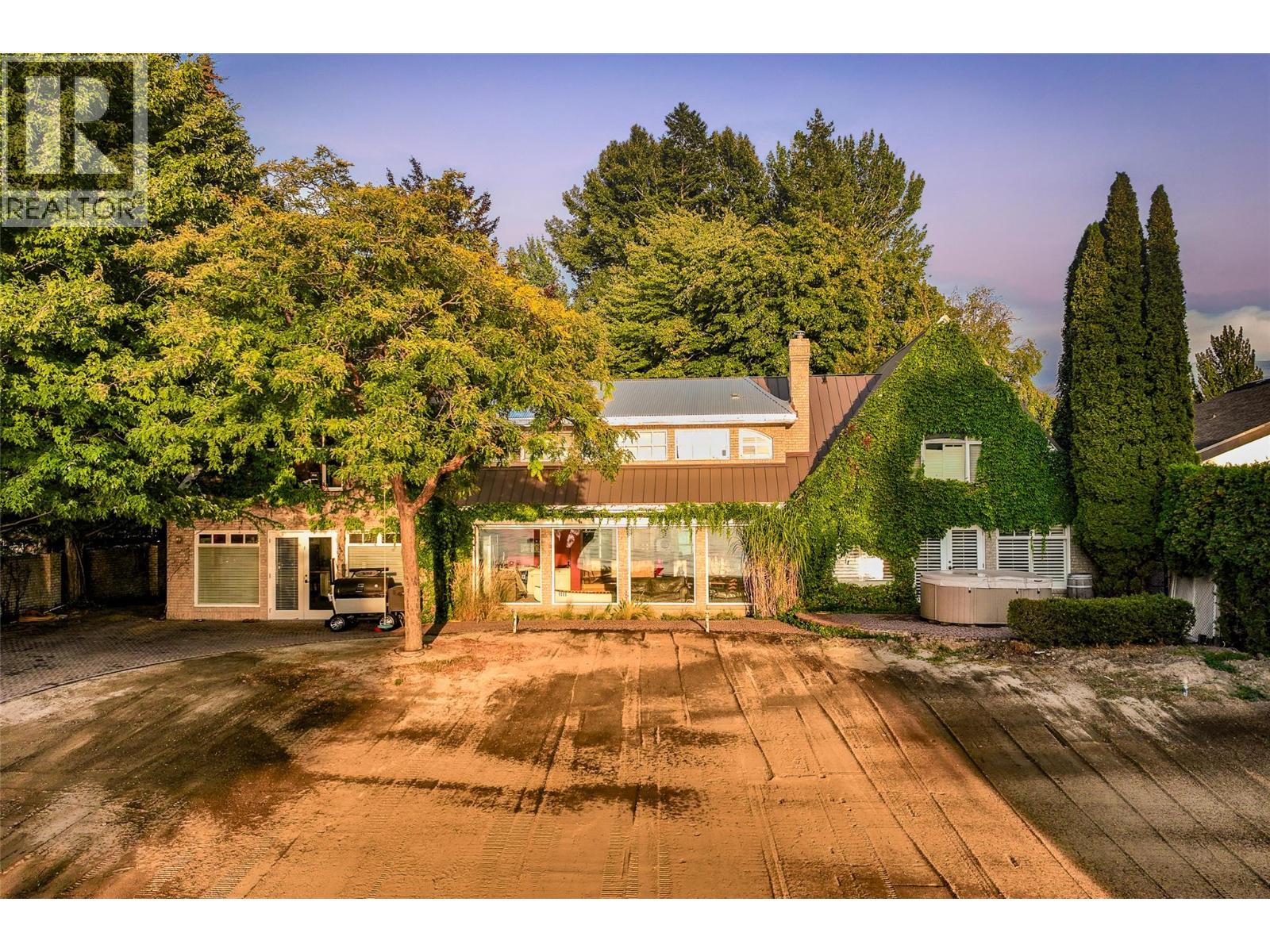 4614 Fuller Road, Kelowna