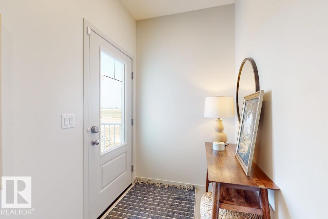 2519 210 ST NW, Edmonton