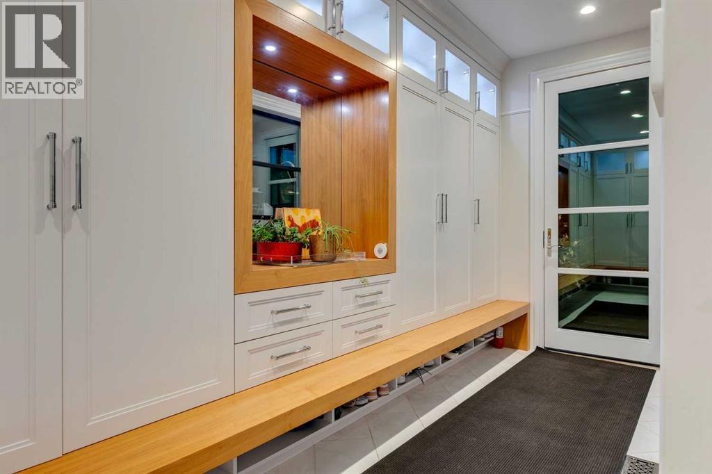 Single Family House for Sale in  Premier Way SW Upper Mount Royal Calgary 