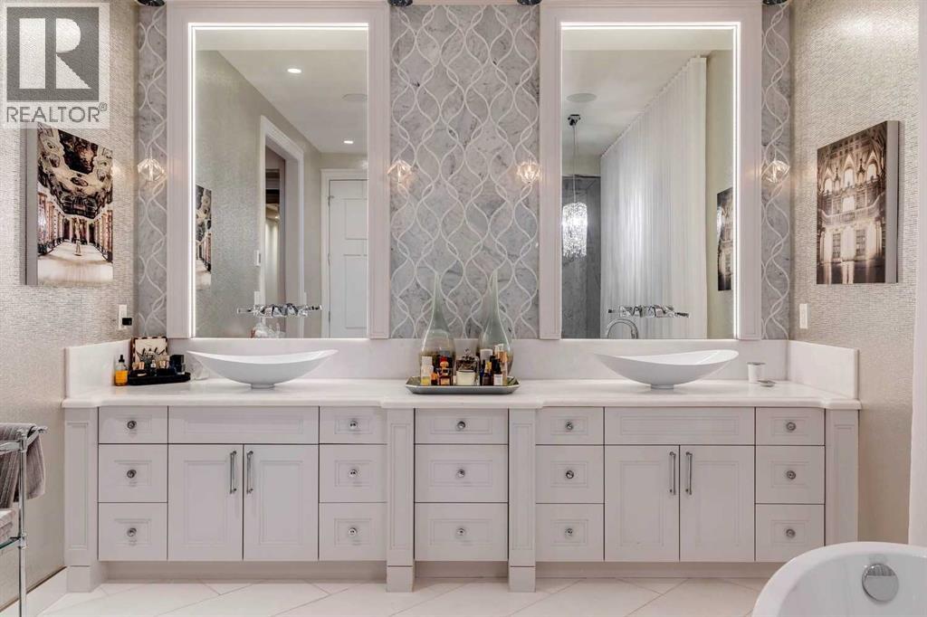 Single Family House for Sale in  Premier Way SW Upper Mount Royal Calgary 