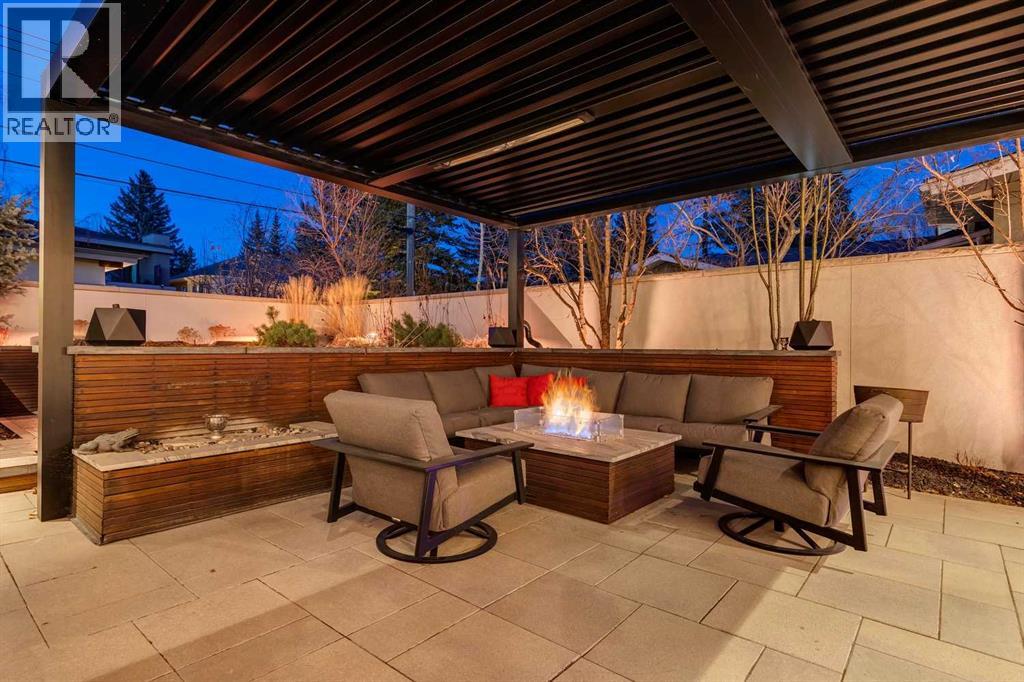 Single Family House for Sale in  Premier Way SW Upper Mount Royal Calgary 