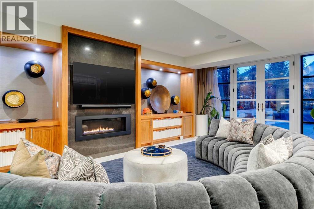 Single Family House for Sale in  Premier Way SW Upper Mount Royal Calgary 