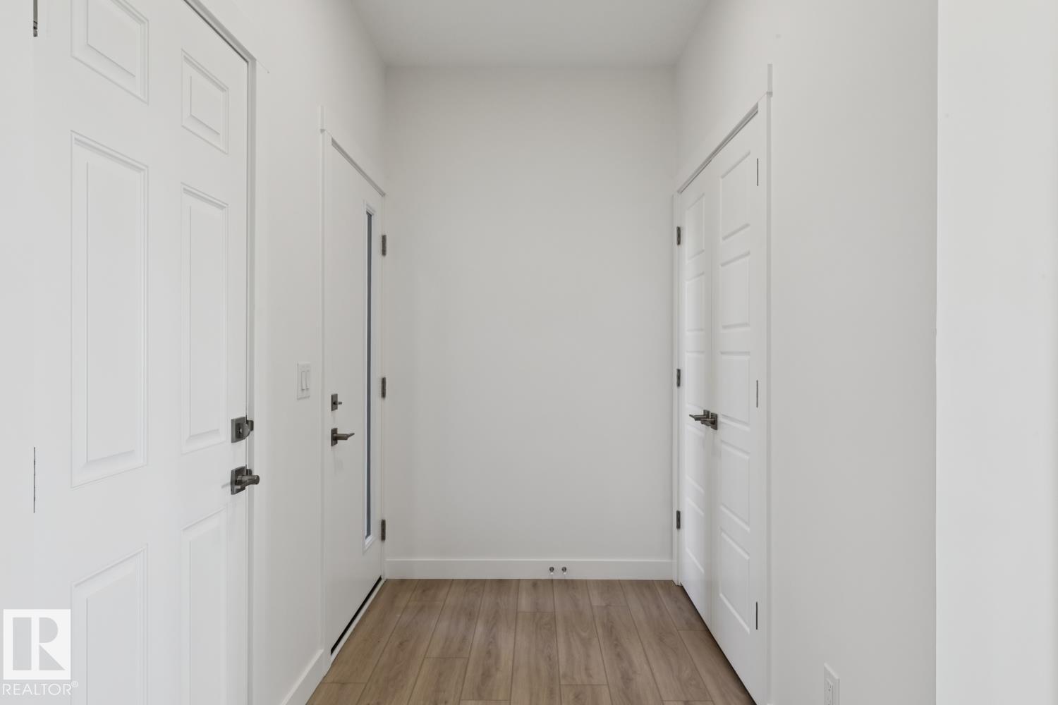 8616 183 AV NW, Edmonton