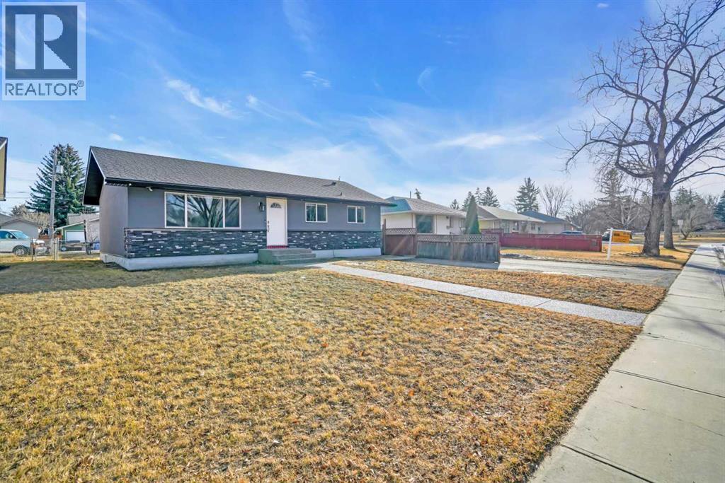 Single Family House Bungalow for Sale in   Street SE Southview Calgary 