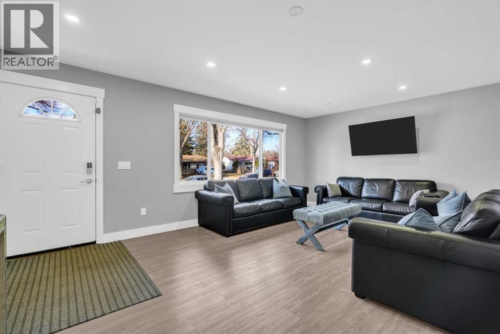 Single Family House Bungalow for Sale in   Street SE Southview Calgary 