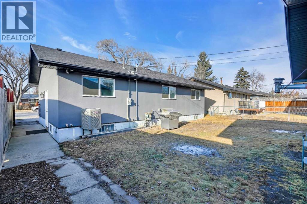 Single Family House Bungalow for Sale in   Street SE Southview Calgary 