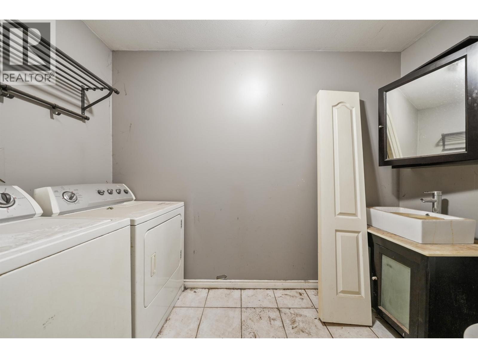 3 1615 SHAUGHNESSY STREET, Port Coquitlam