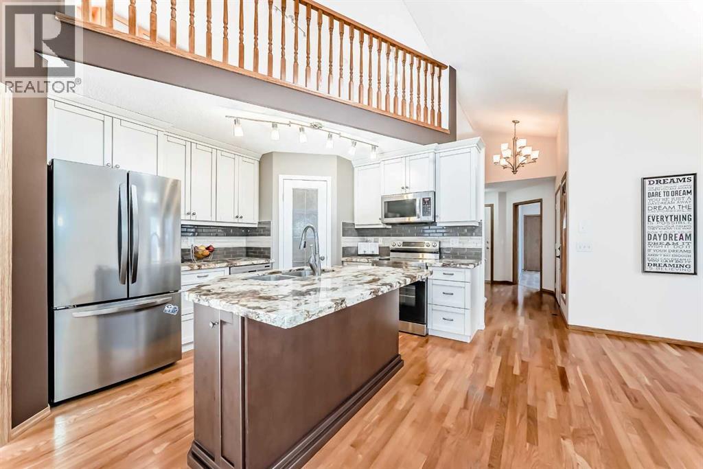 Single Family House Bungalow for Sale in  Somerglen Road SW Somerset Calgary 