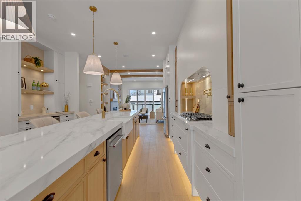 Single Family House for Sale in   Street SW Richmond Calgary 