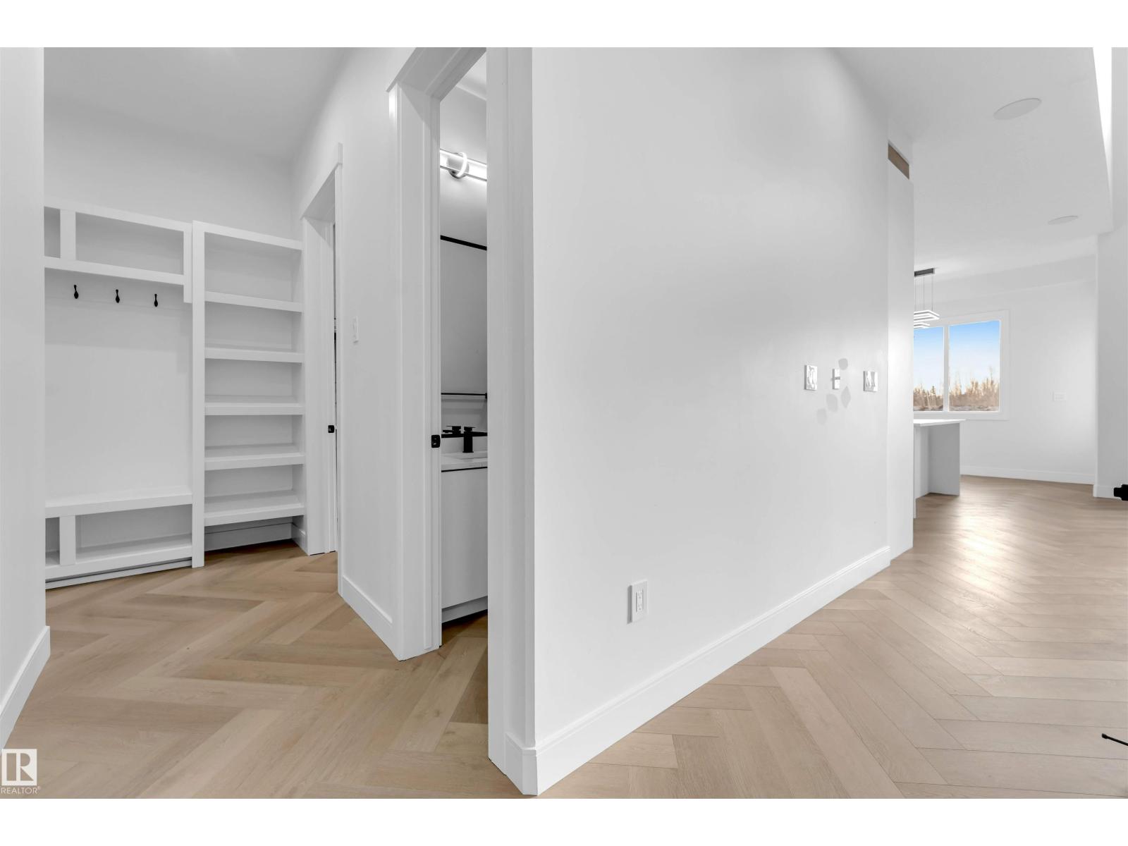 1939 63 AV, Rural Leduc County