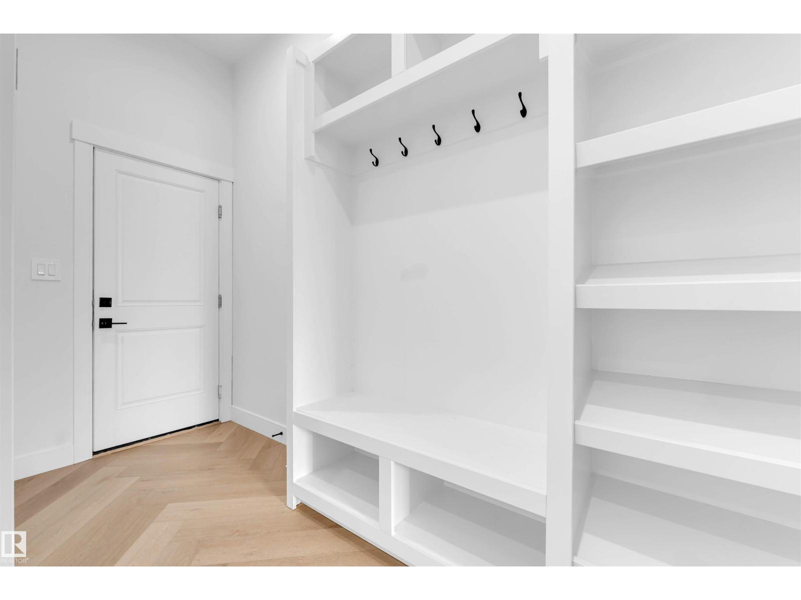 1939 63 AV, Rural Leduc County