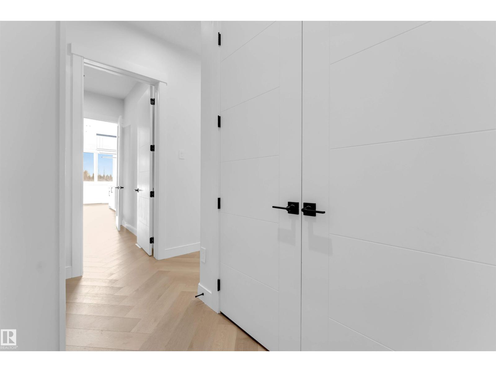 1939 63 AV, Rural Leduc County