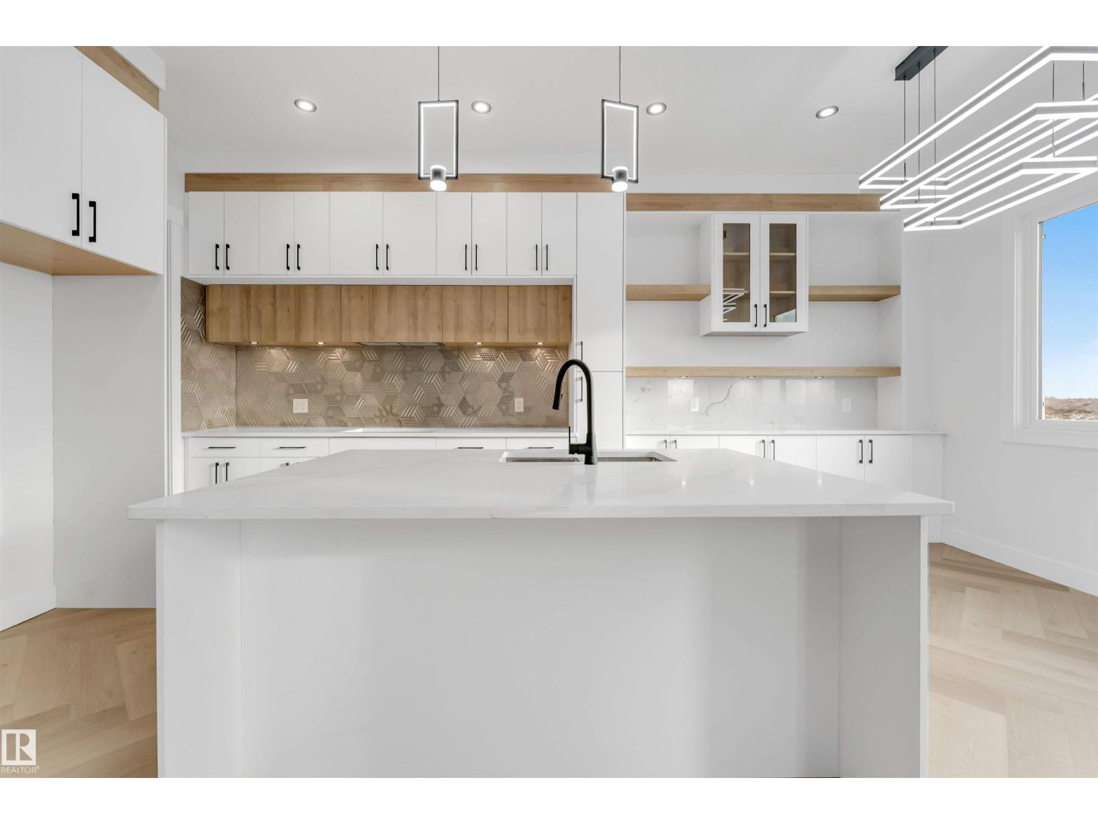 1939 63 AV, Rural Leduc County