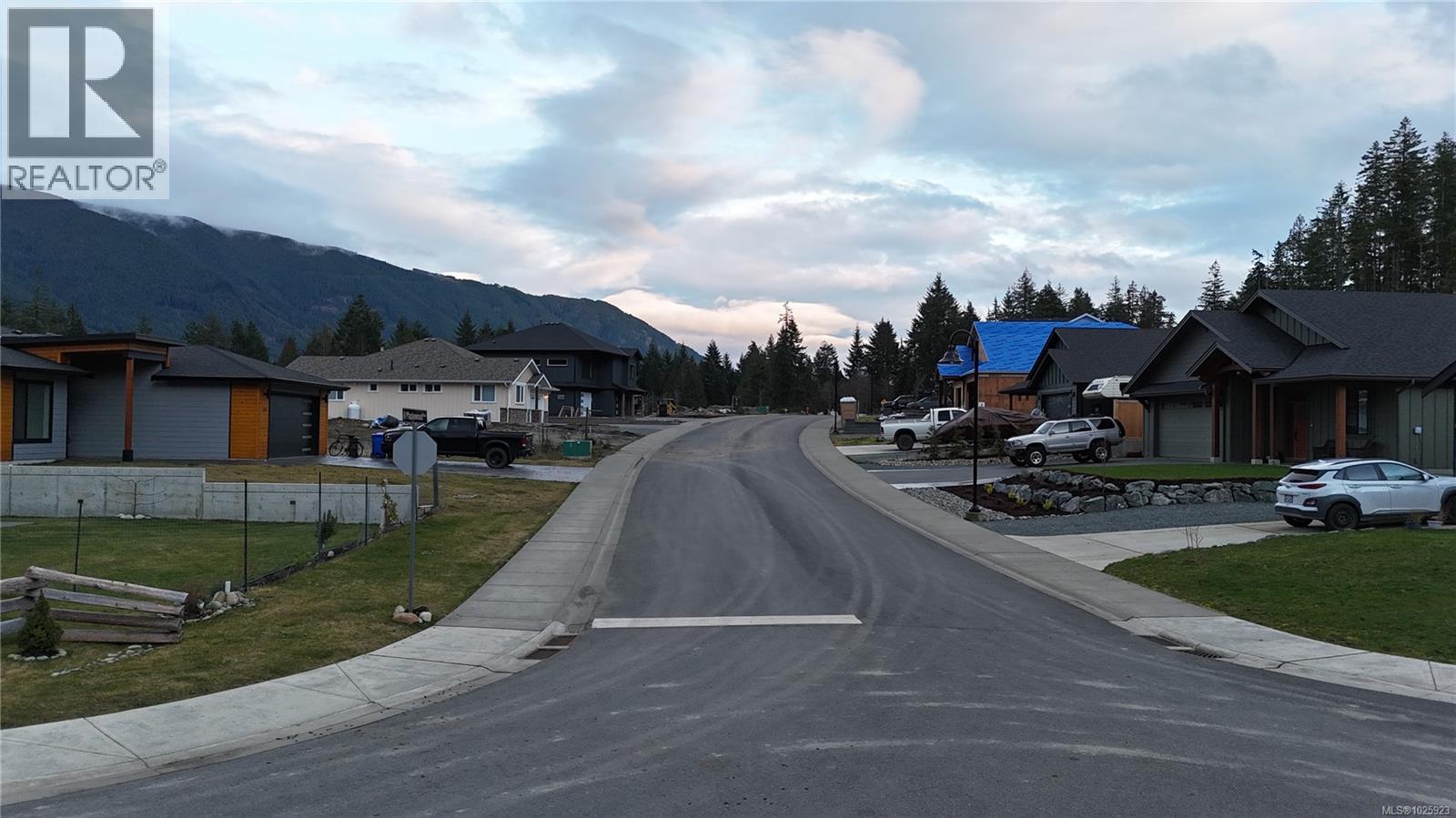 159 Maplewood Rise, Lake Cowichan