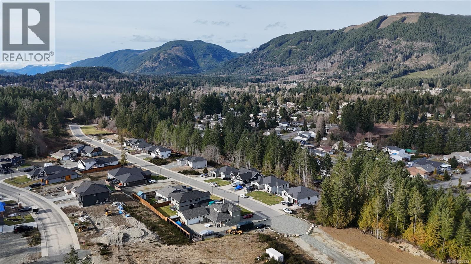 159 Maplewood Rise, Lake Cowichan