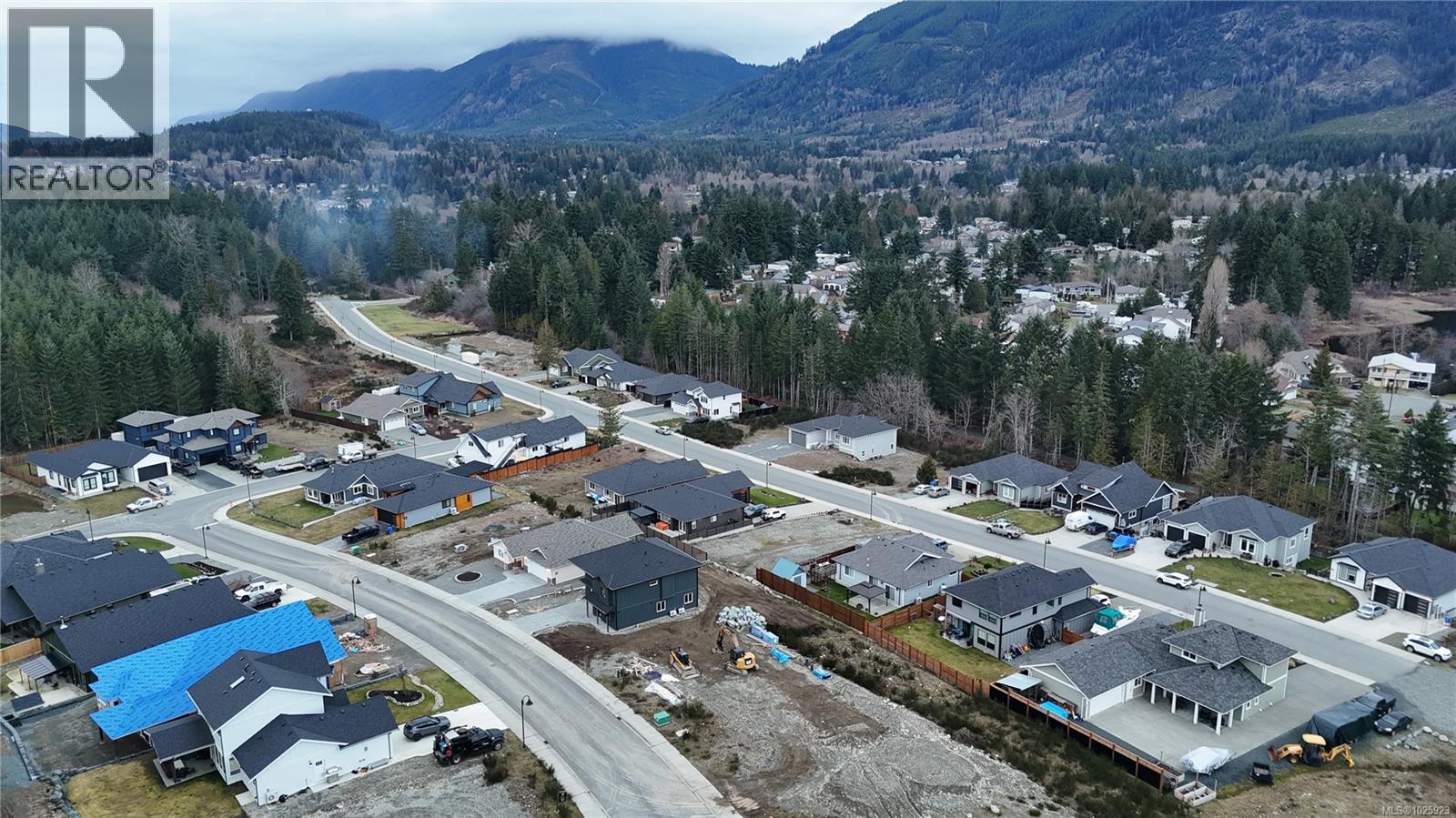 159 Maplewood Rise, Lake Cowichan