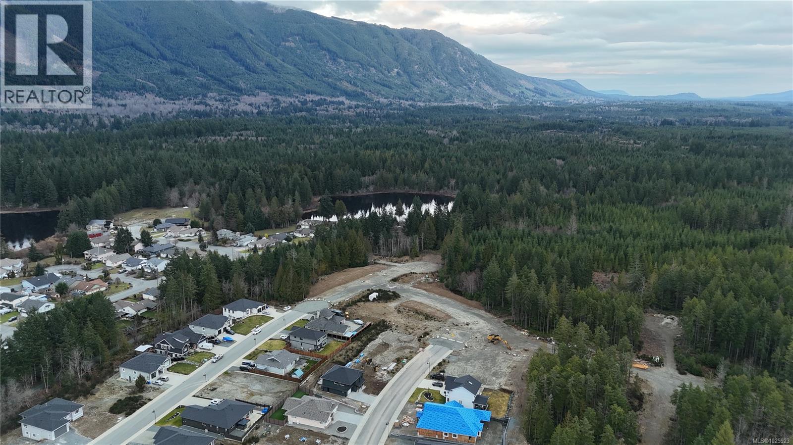 159 Maplewood Rise, Lake Cowichan