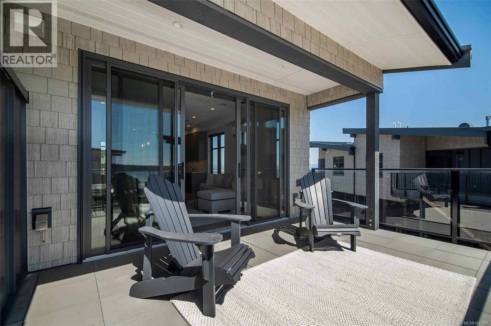 12 9022 Clarkson Ave, Black Creek