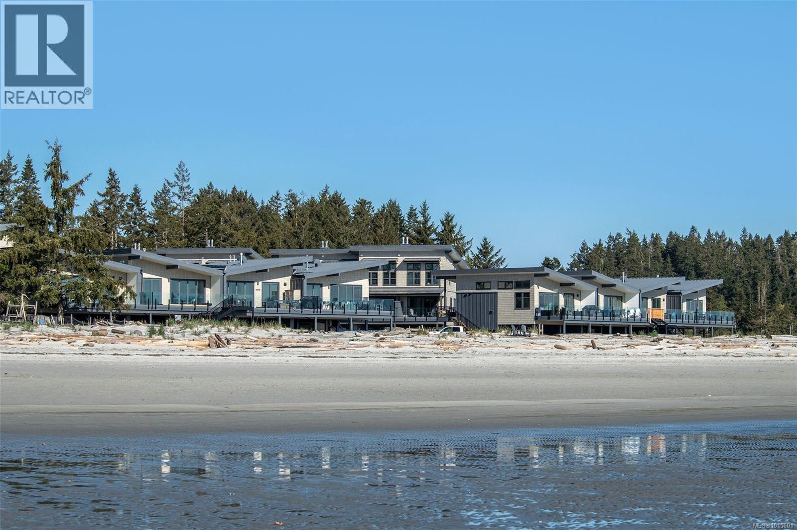 #12 9022 Clarkson Ave - 31
