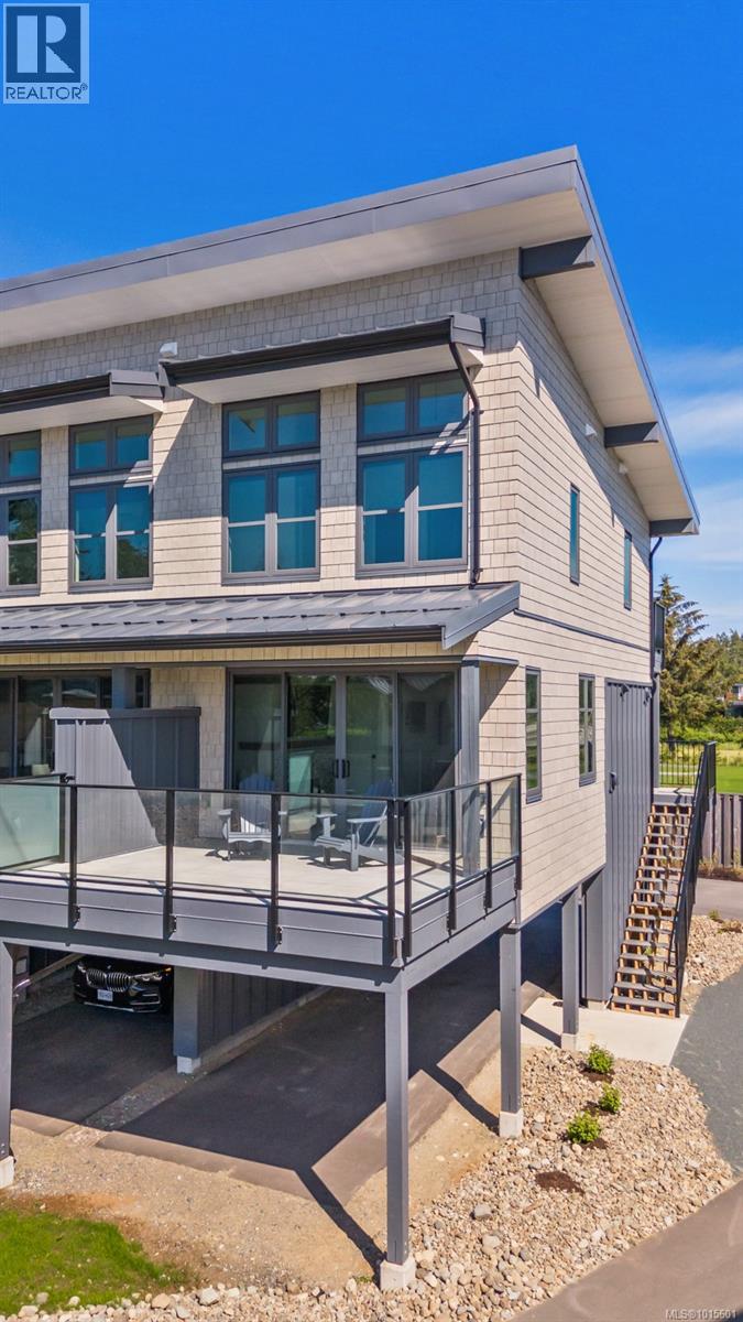#12 9022 Clarkson Ave - 55