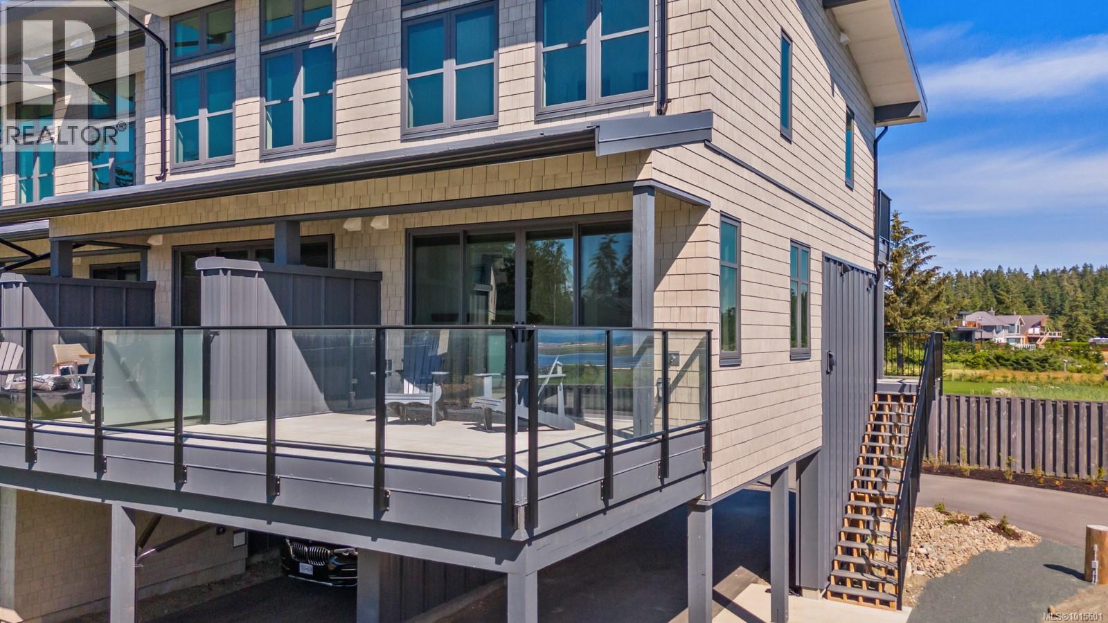 #12 9022 Clarkson Ave - 52