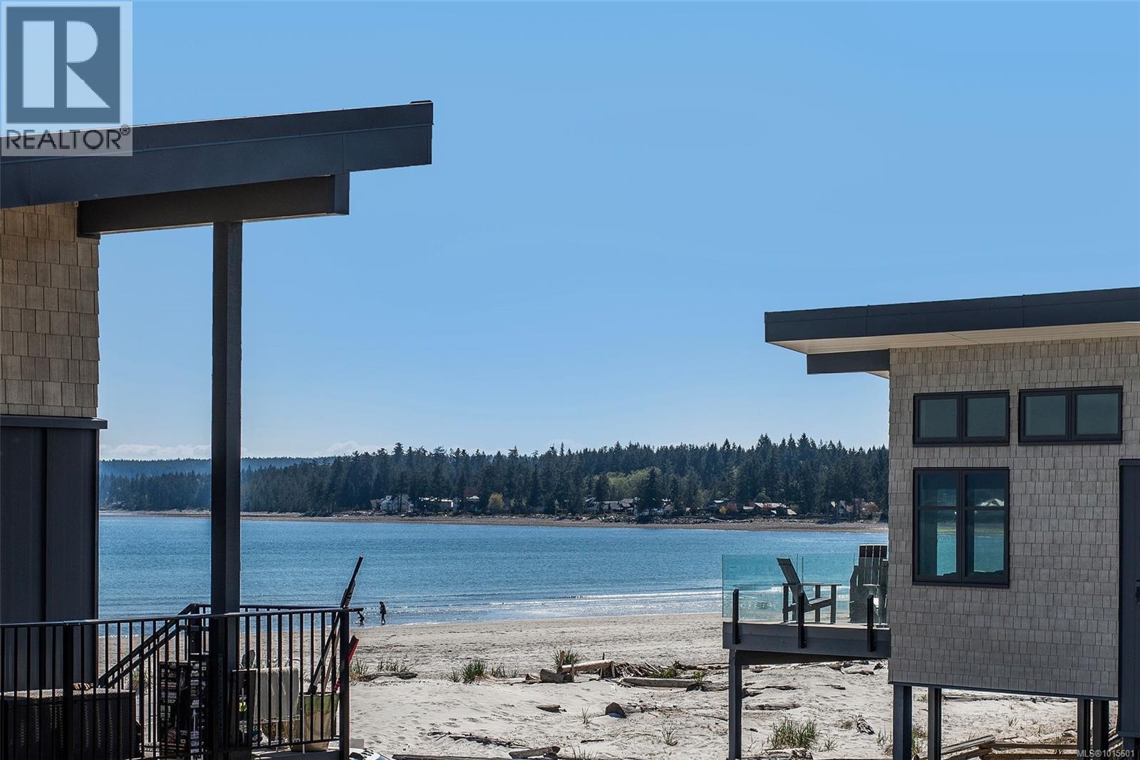 12 9022 Clarkson Ave, Black Creek