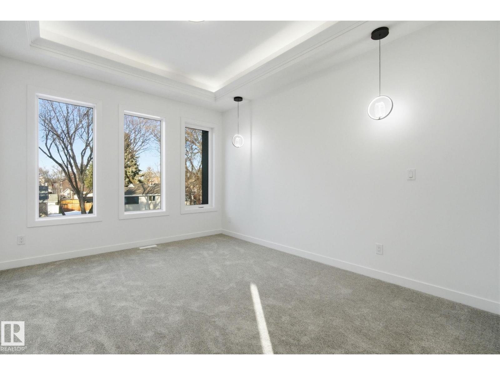 7953 79 AV NW, Edmonton